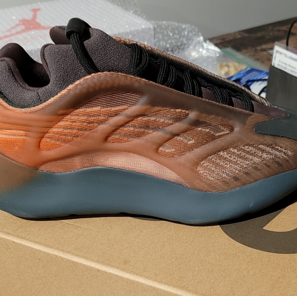 Yeezy copper